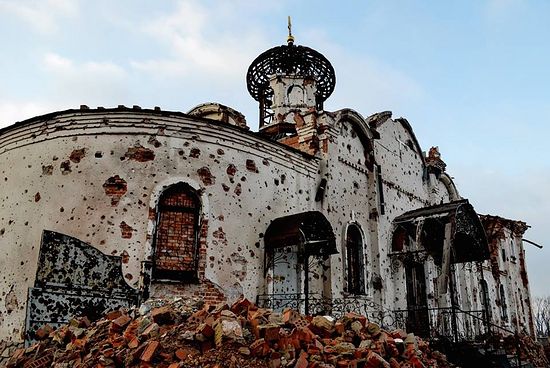 manastirea icoanei maicii domnului iveron din donetsk ucraina dupa bombardament (1)